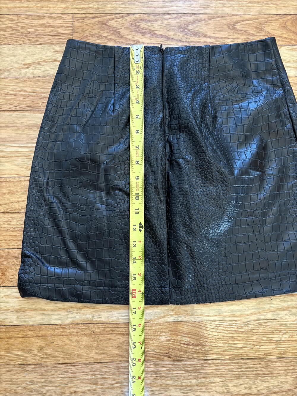 Alya Skirt Womens Medium Black Faux Leather Croc Embossed Pencil Mini - Picture 5 of 6